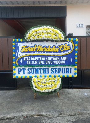 Papan Bunga Duka di Tegal Kunir Kidul